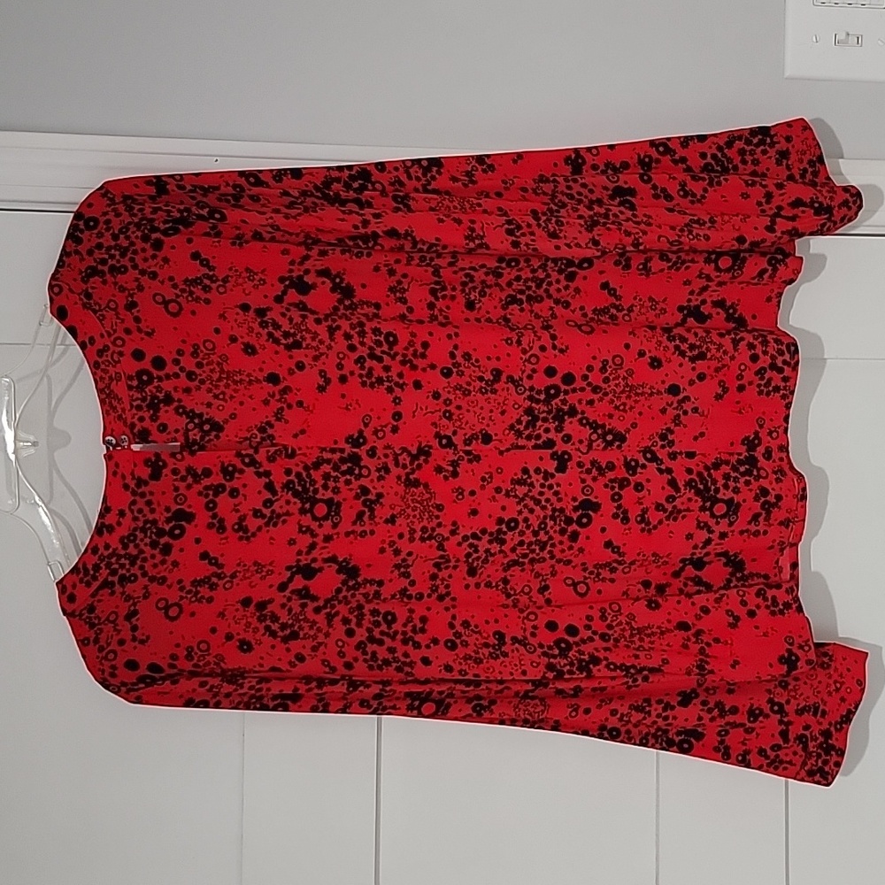 GAP NWOT Pattern Keyhole Top, Size S - Picture 5 of 5